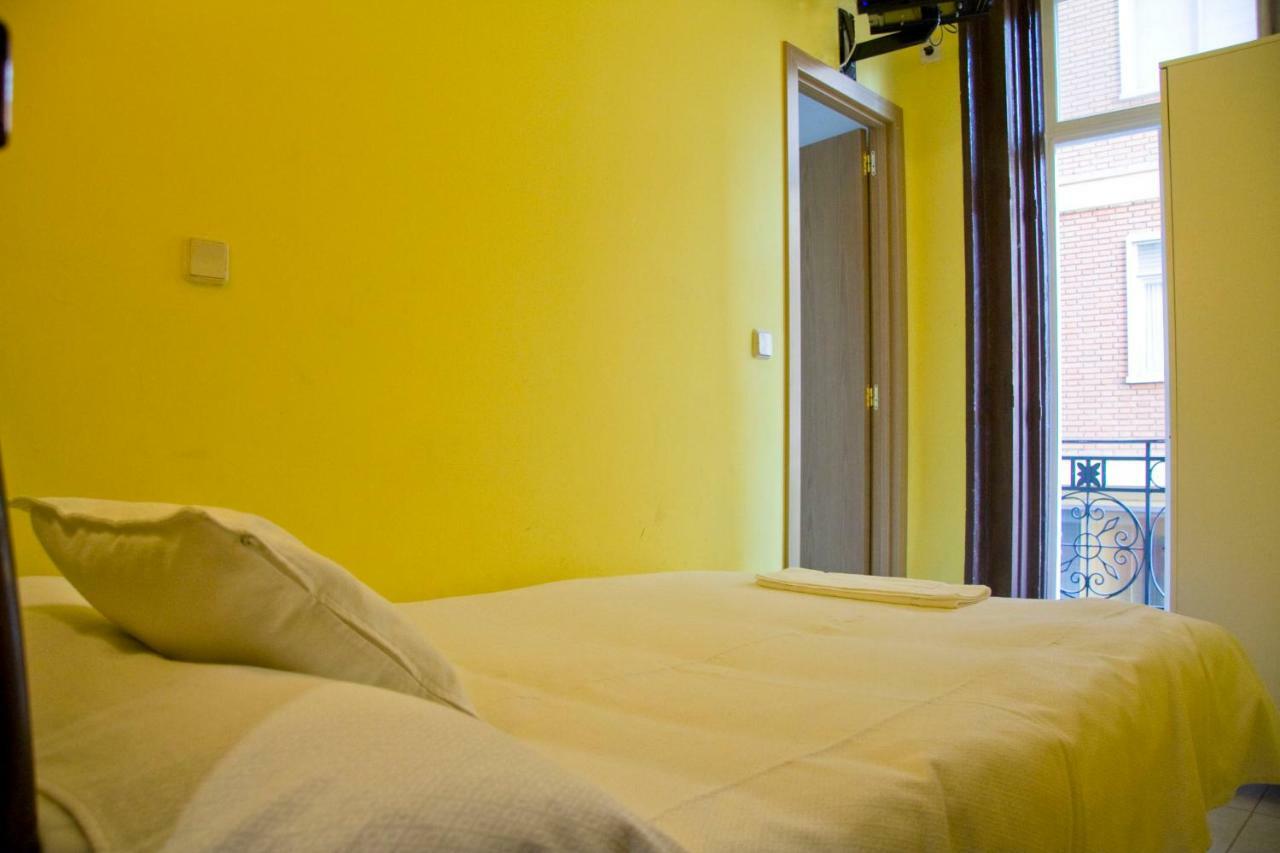 Hostal Abitum מדריד מראה חיצוני תמונה