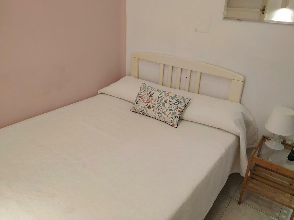 מלון Hostal Abitum מדריד מראה חיצוני תמונה