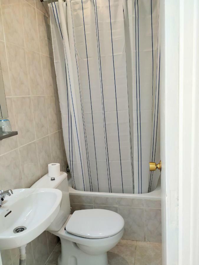 Hostal Abitum מדריד מראה חיצוני תמונה